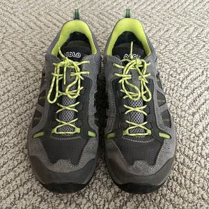 ASOLO hiking shoes, EU 42 / US 8.5
